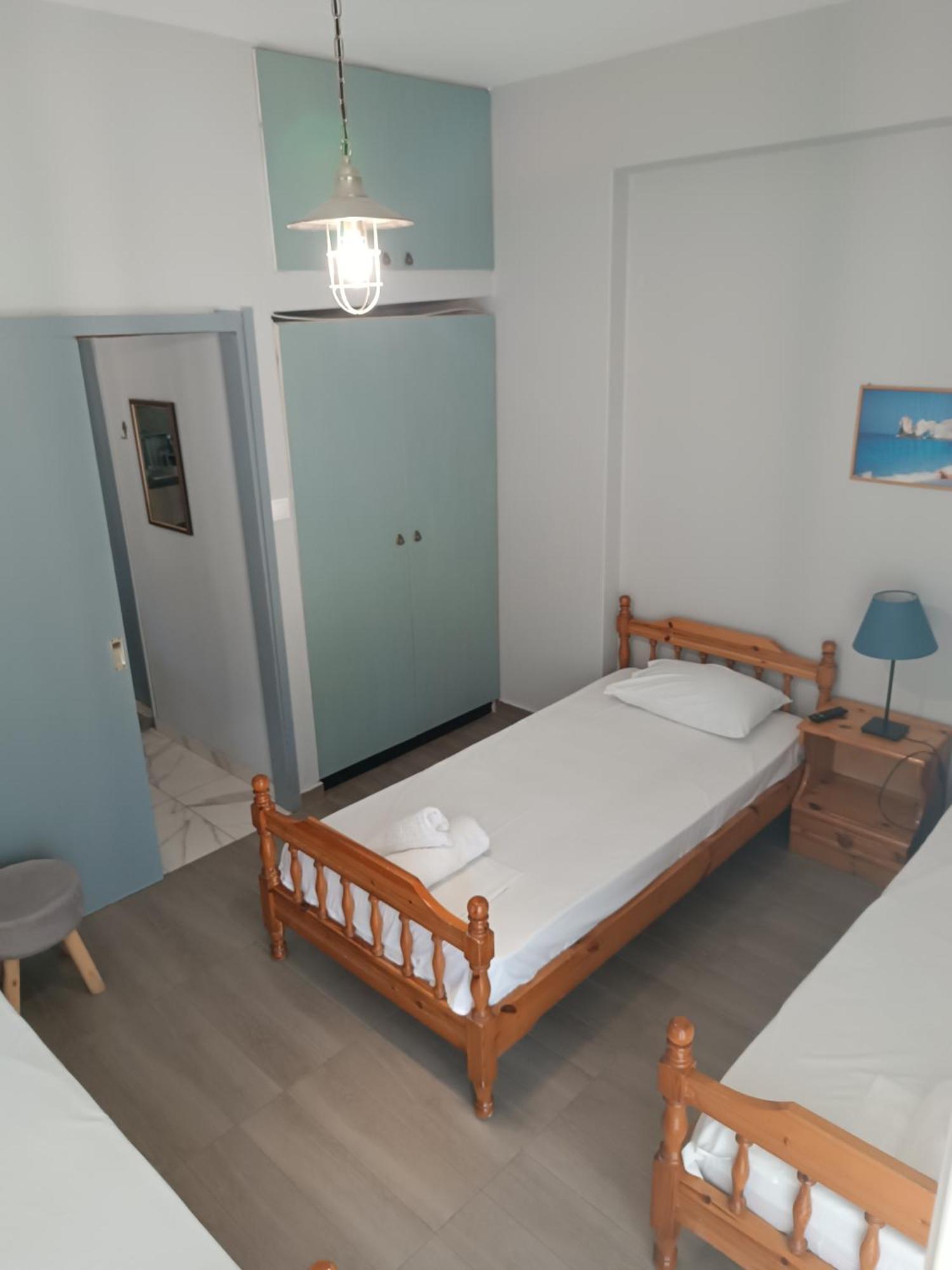 Deluxe Seaside Apartment Konstantinidis ネア・ポティダイア エクステリア 写真