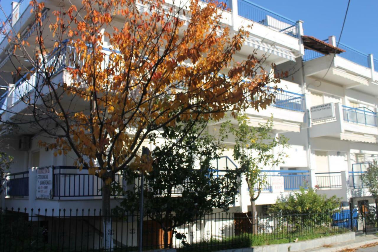 Deluxe Seaside Apartment Konstantinidis ネア・ポティダイア エクステリア 写真